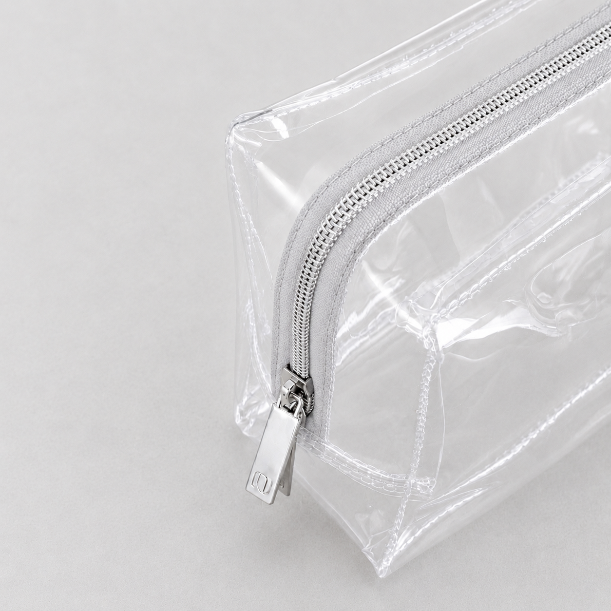 NUÉ PVC Beauty Bag